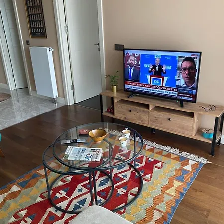 Sehrin Merkezinde Yepyeni Modern Dosenmis Daire *