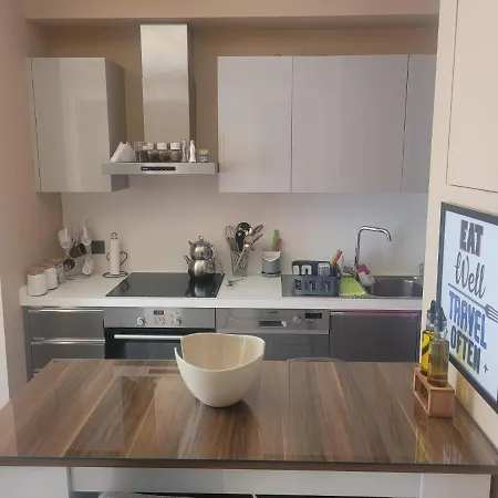 Sehrin Merkezinde Yepyeni Modern Dosenmis Daire *